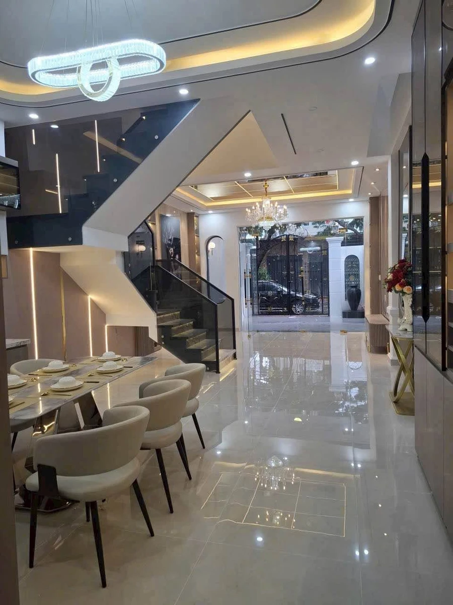 Bán nhà 1 trệt 2 lầu 90m2, 4PN 4WC tại Phan Rang - Ảnh thu nhỏ 2