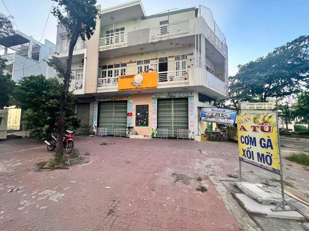Cho thuê nhà 3 tầng mặt tiền Điện Biên Phủ, 235m2, 17 triệu/tháng - Ảnh 1