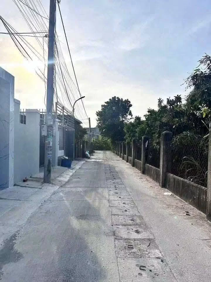 Bán nhà 2 phòng 80m² Xã Long Hải 2 tỷ 250 triệu - Ảnh 1