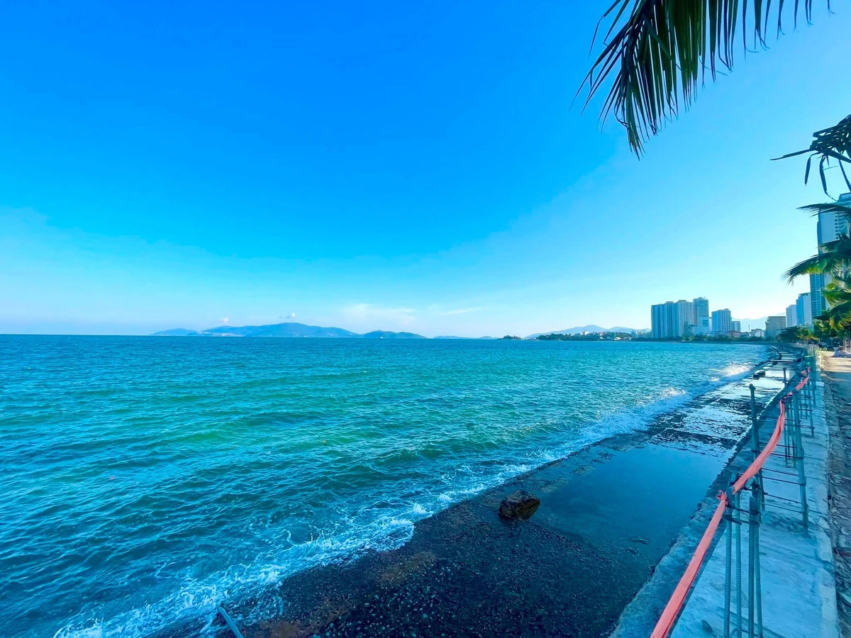Bán đất mặt tiền Phạm Văn Đồng, 346m2, view biển Nha Trang - Ảnh thu nhỏ 3
