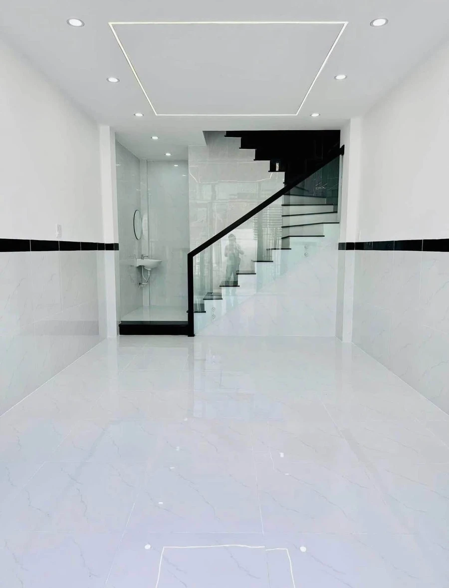 Bán nhà mặt tiền Hoàng Văn Thụ Quy Nhơn 32m2 2PN - Ảnh thu nhỏ 3