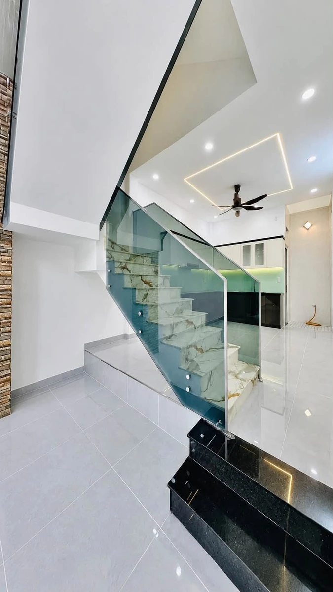 Bán nhà 3 tầng 64m² hẻm ô tô Lê Văn Thọ, Gò Vấp, 4PN, giá 9,5 tỷ - Ảnh thu nhỏ 2