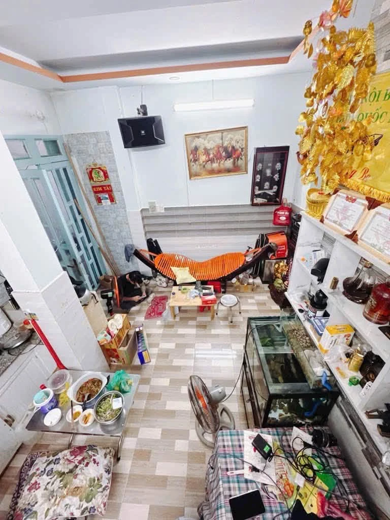 Bán nhà Hoàng Diệu Q4, 3 phòng ngủ, 20m², 3 tỷ - Ảnh thu nhỏ 4