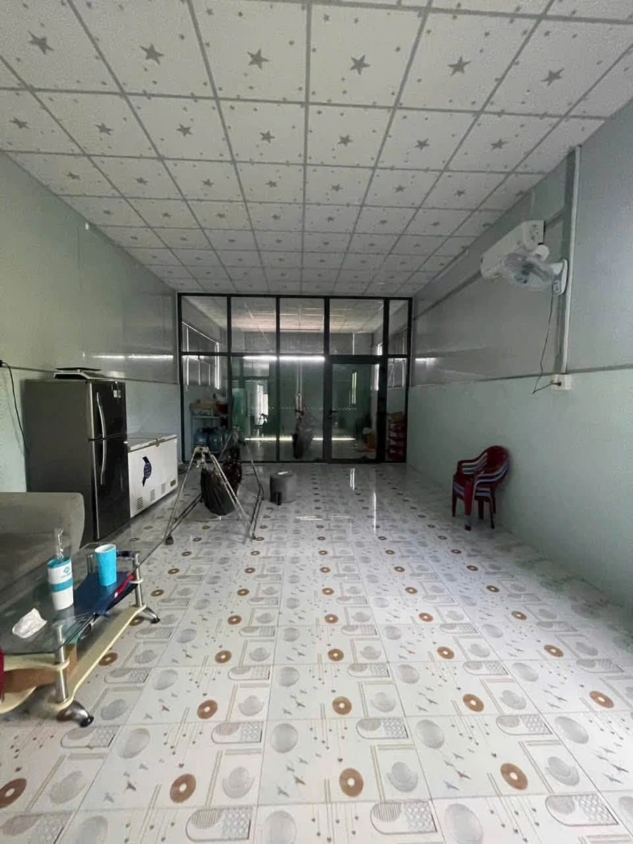 Bán nhà hẻm 136 Huỳnh Hữu Thống, phường Long An, Tây Ninh, 150m2, giá 1,7 tỷ - Ảnh thu nhỏ 3