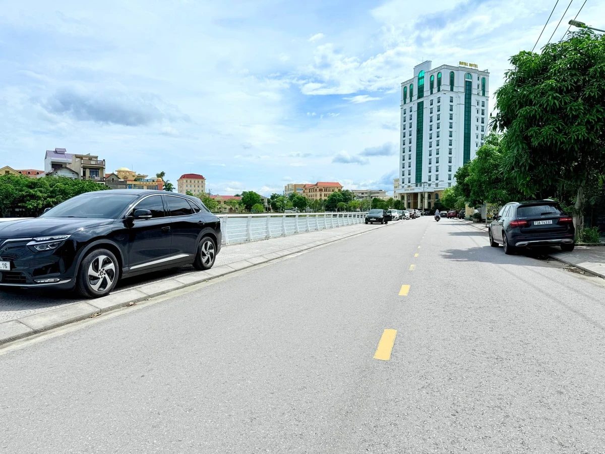 Bán đất 2 mặt tiền Nguyễn Trãi 313,5m² - 1 tỷ - Ảnh 1