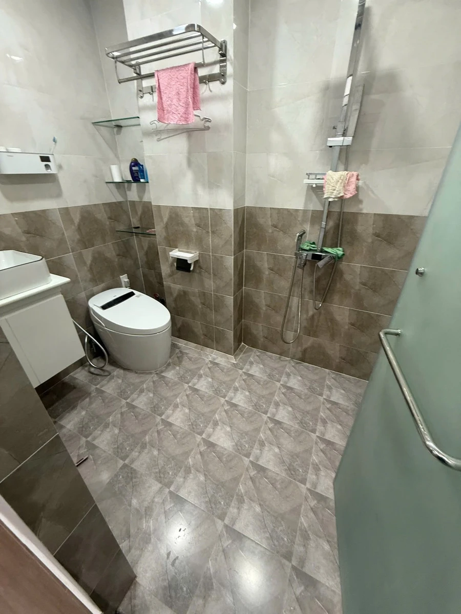 Bán nhà phố mặt tiền Bùi Thị Xuân, Đà Lạt, 152m², 5 phòng - Ảnh thu nhỏ 3