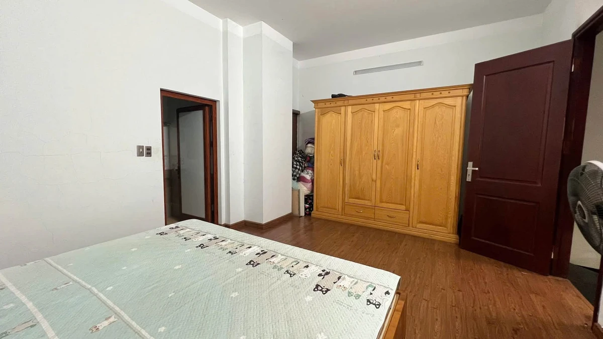 Bán nhà 3 tầng mặt tiền Nguyễn Du, Lào Cai, 95,71 m² - Ảnh thu nhỏ 5