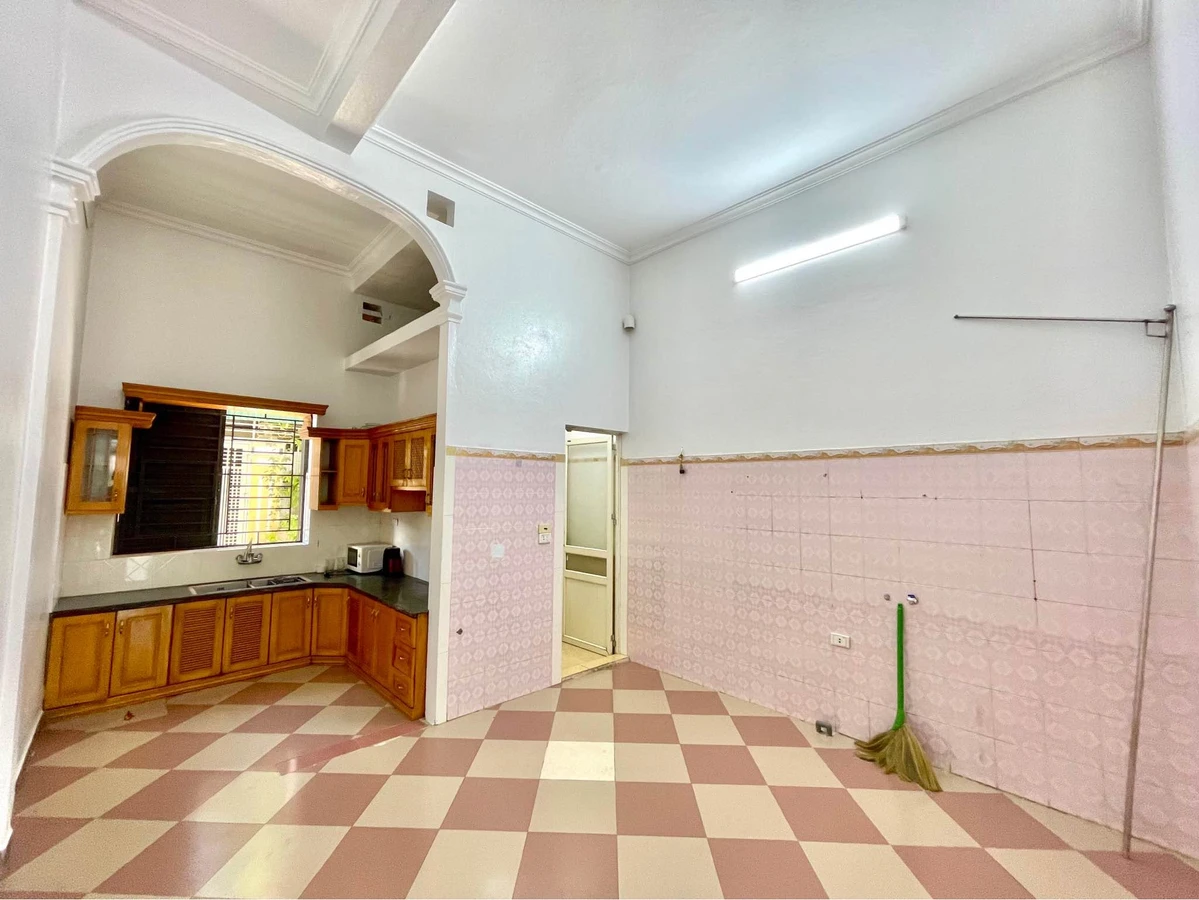 Nhà bán 3 tầng, 60m² Lạc Long Quân, Quận 7 - Ảnh thu nhỏ 2