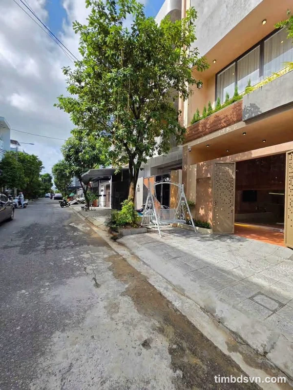 Nhà bán 9,95 tỷ, 4PN 255m² mặt tiền Đặng Huy Tá, Đà Nẵng