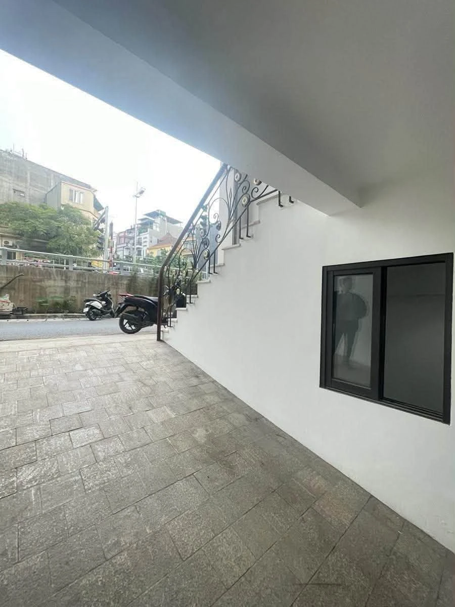 Bán toà văn phòng 7 tầng mặt phố Âu Cơ Tây Hồ 65 tỷ - Ảnh thu nhỏ 3