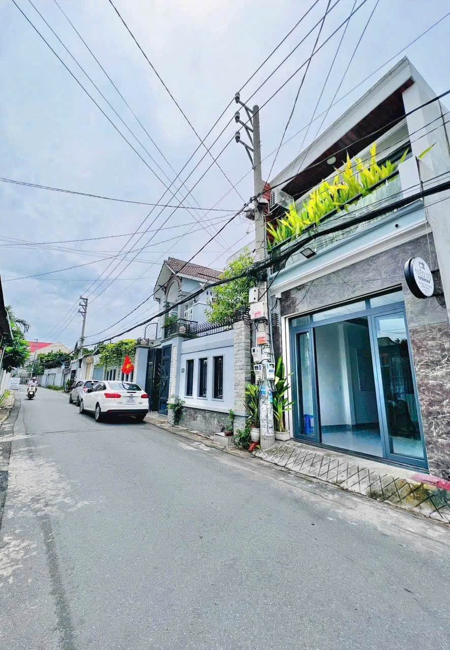 Bán nhà 1 trệt 1 lầu mặt tiền 71 m2, Biên Hoà