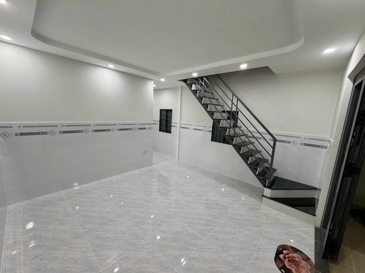 Bán nhà lầu 5x15m nở hậu, sổ hồng riêng, 2 phòng ngủ, phường Tân Phong, Biên Hòa - Ảnh thu nhỏ 4