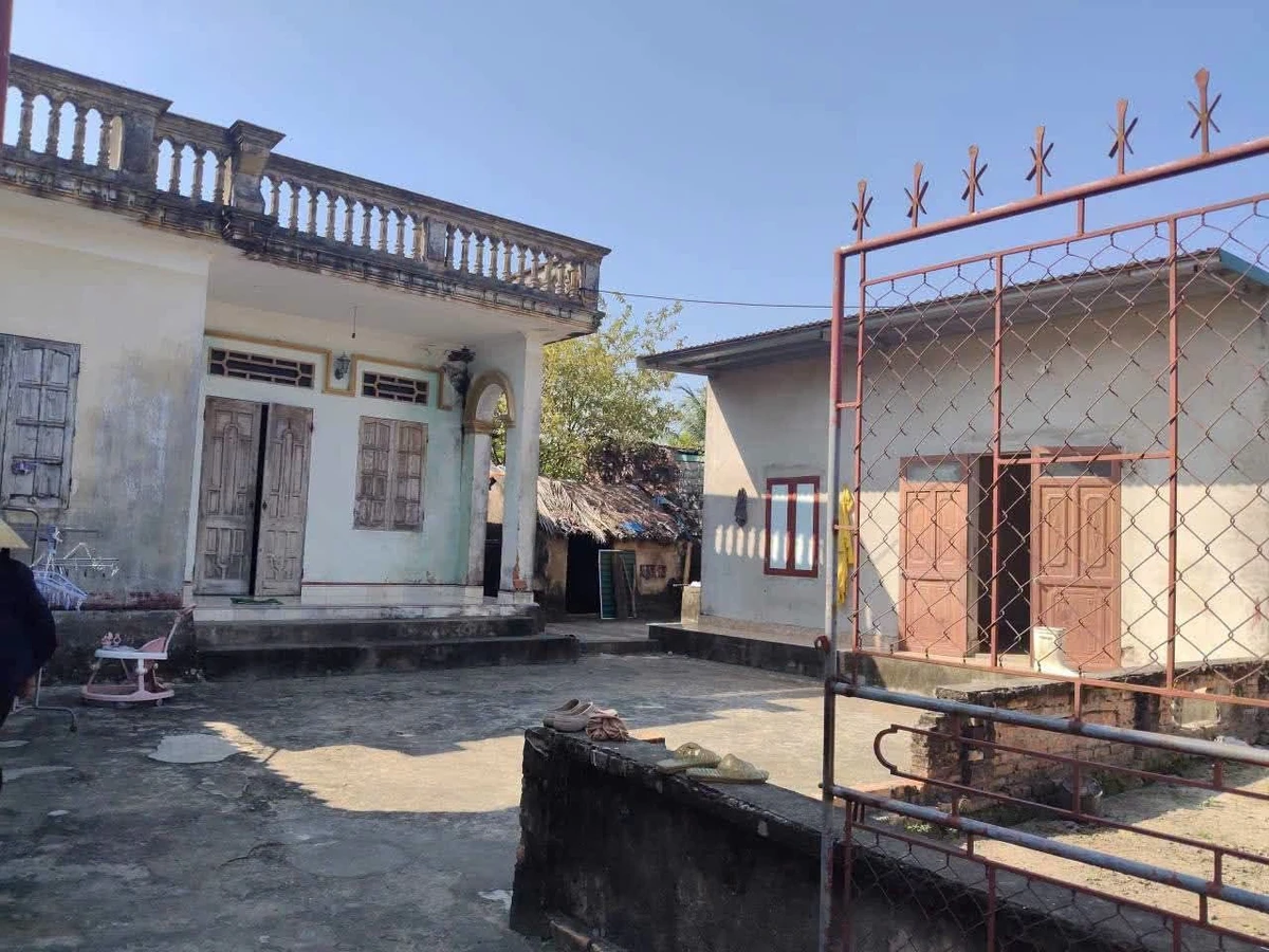 Bán nhà đất 218m² mặt tiền 11m Đường 2 Hóc Môn ~700 triệu - Ảnh 1