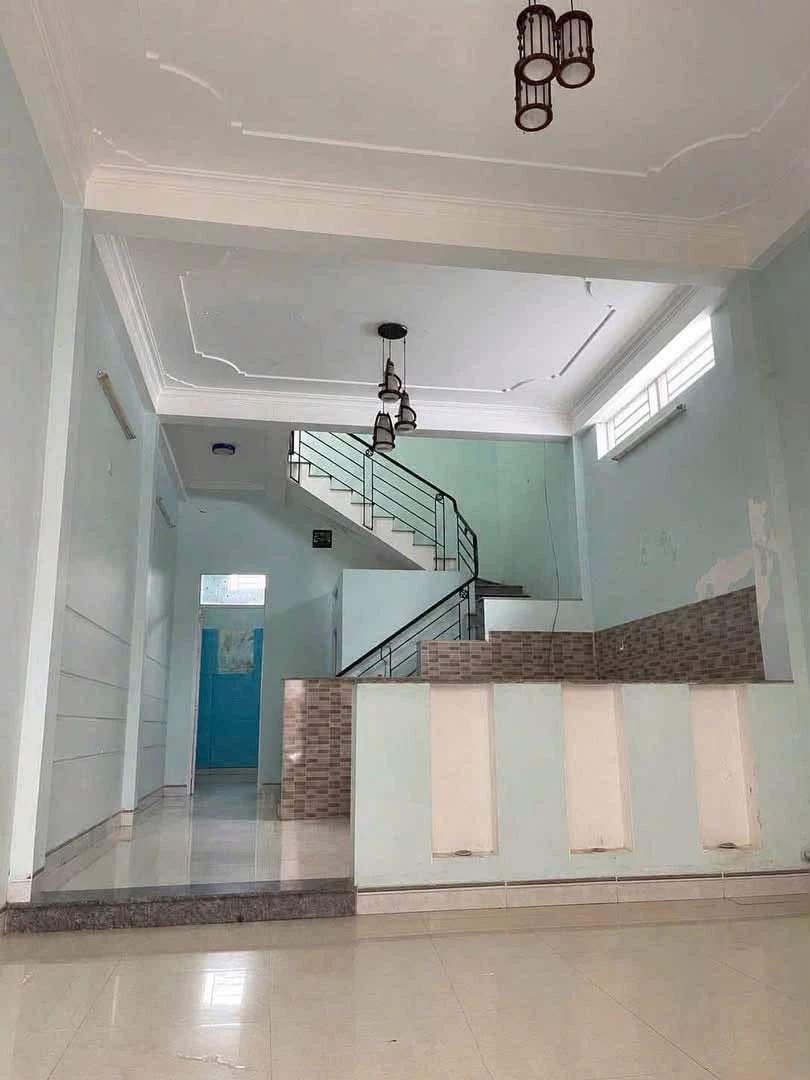Bán nhà 1 tỷ 150 triệu, 79m2, Quảng Ngãi - Ảnh 1