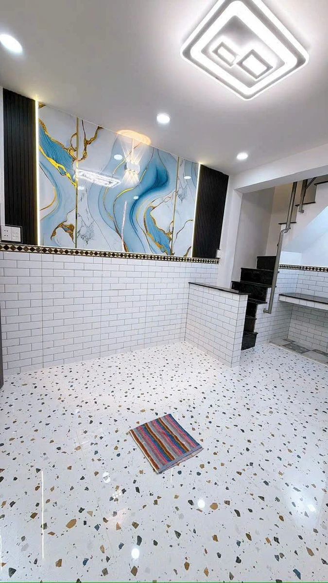 Bán nhà mới 2 tỷ 100, 14m², 2PN 2WC, Đoàn Văn Bơ Q4 - Ảnh thu nhỏ 2