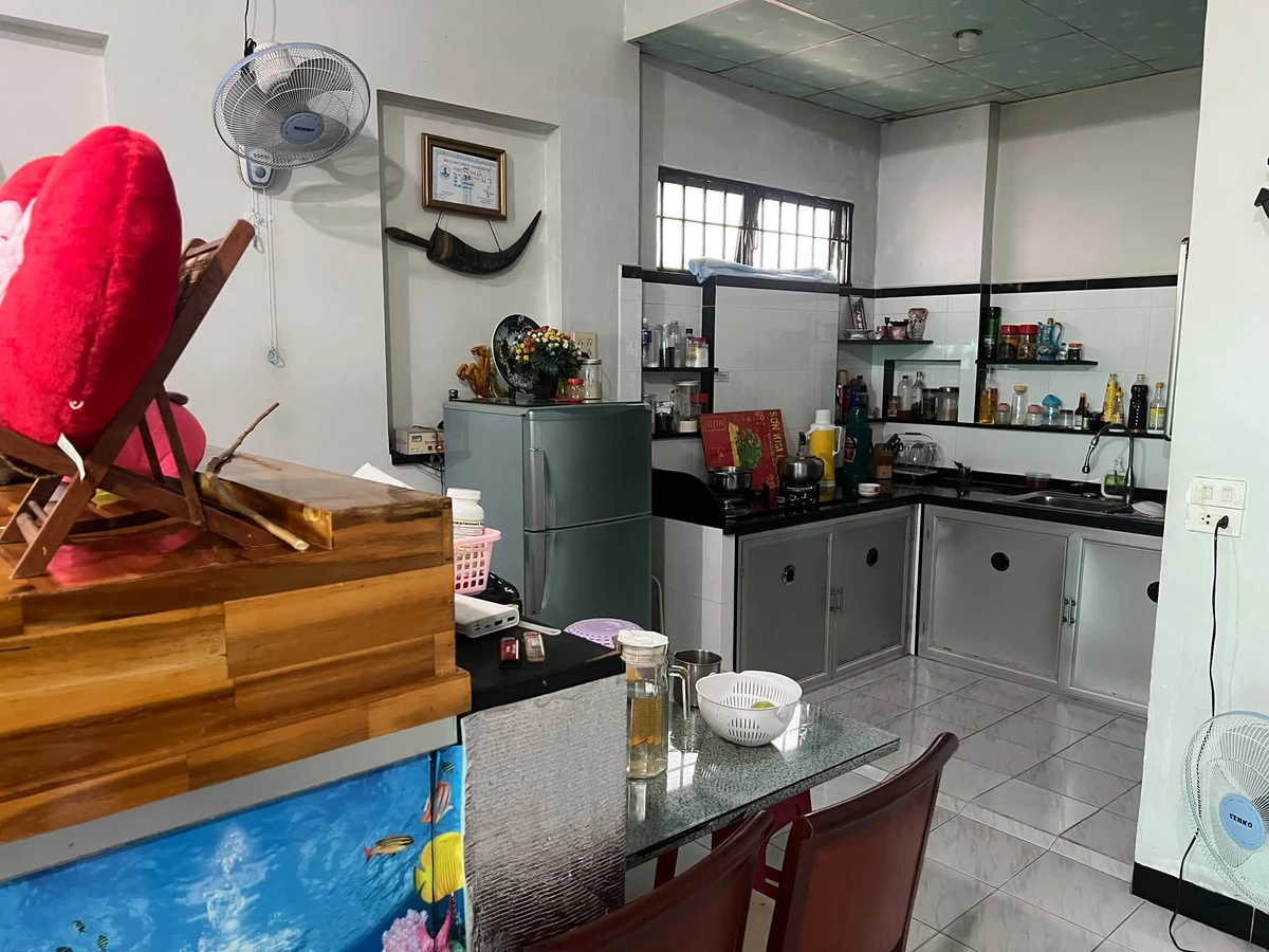 Bán nhà cấp 4 232m2 gần Lê Duẩn, Quận 1 - Ảnh thu nhỏ 2