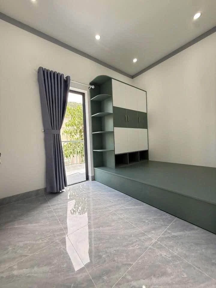Bán nhà 1 trệt 2 lầu 54m² Mạc Định Chi, Vũng Tàu 5 tỷ 600 triệu - Ảnh thu nhỏ 4
