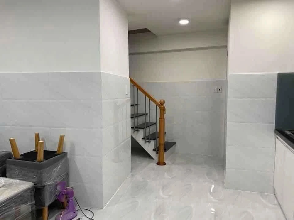 Cho thuê nhà 4x8m, 2PN 2WC đầy đủ nội thất Bình Tân, 6,5 triệu/tháng - Ảnh thu nhỏ 2