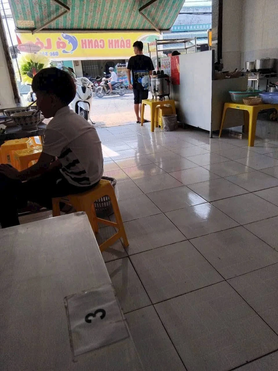 Bán nhà cấp 4 mặt tiền đường Hồ Văn Mên, 93,3m2, nở hậu, giá 4 tỷ - Ảnh thu nhỏ 3