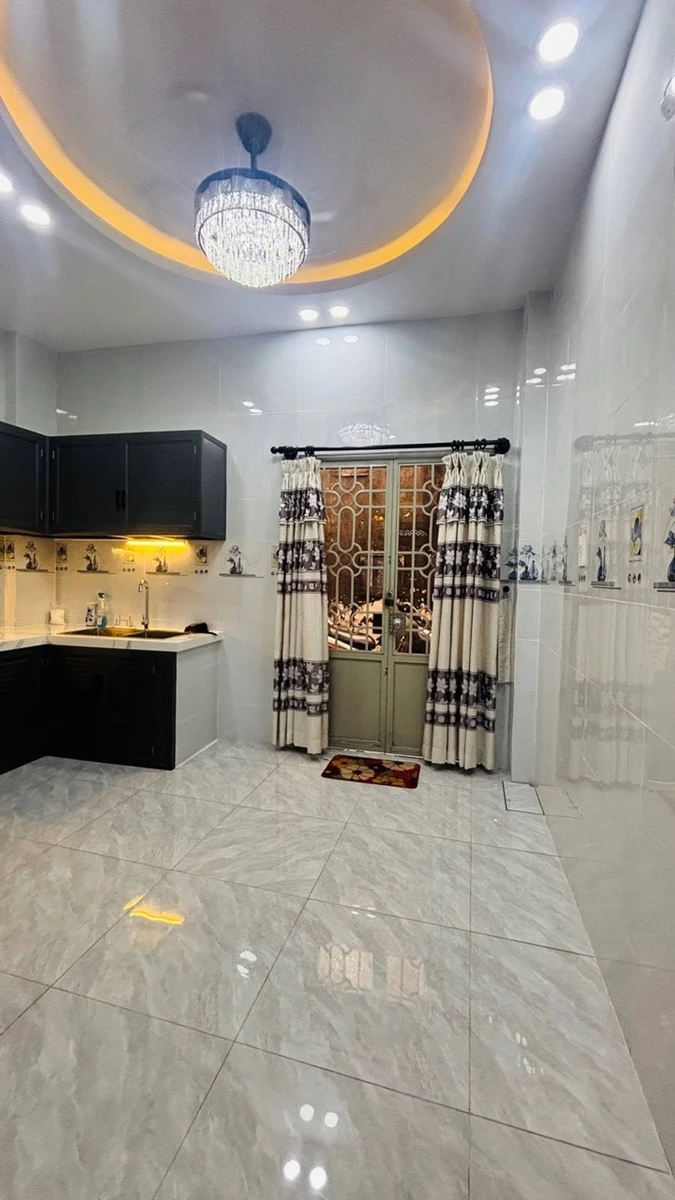 Bán nhà 2 mặt hẻm Bà Hom, Quận 6, 42m², 2 tầng, giá 5 tỷ - Ảnh thu nhỏ 3