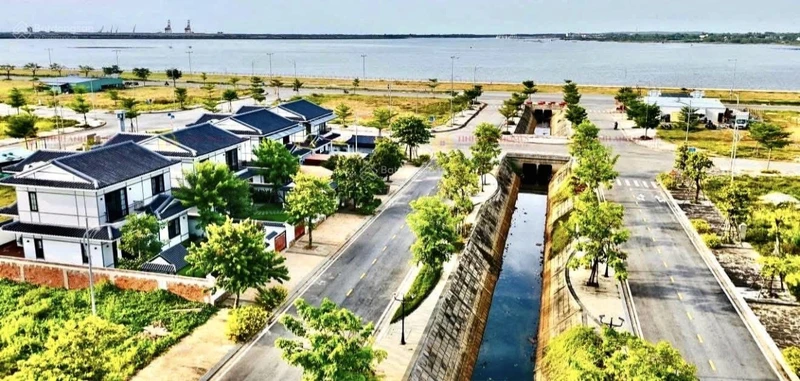 Vịnh An Hòa - Lô hướng biển sạch đẹp chỉ 1,55 tỷ - LH 0905 009 ***