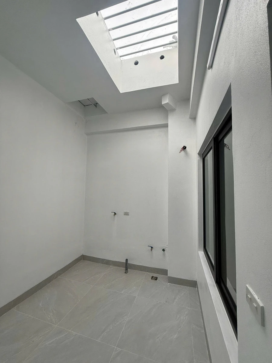 Bán nhà 3 tầng 45m², nội thất đầy đủ, Hải Phòng - Ảnh 1