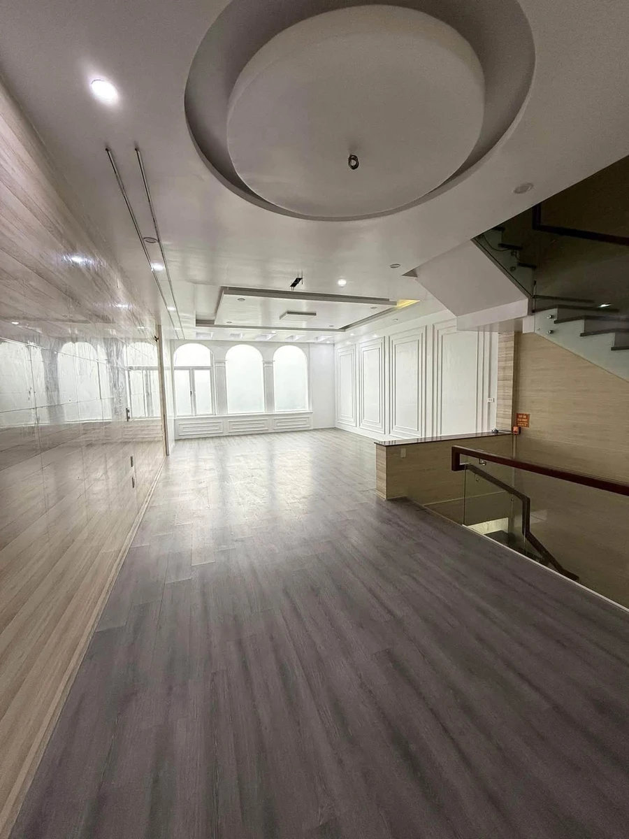 Cho thuê nhà 5 tầng mặt đường Trần Phú, 500m², 25 triệu/tháng - Ảnh thu nhỏ 4