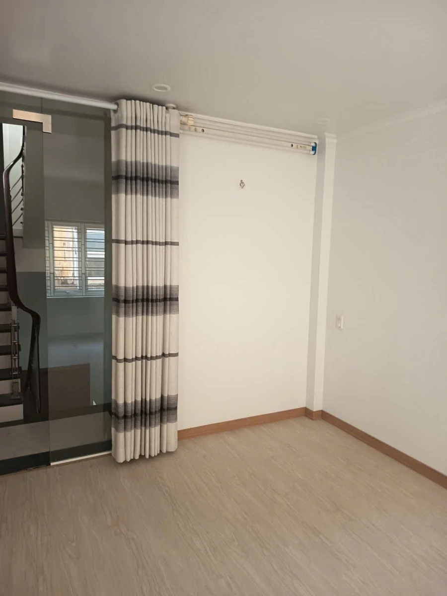 Bán nhà 4.5 tầng 34.8m2 Lương Khánh Thiện 3.1 tỷ - Ảnh thu nhỏ 4