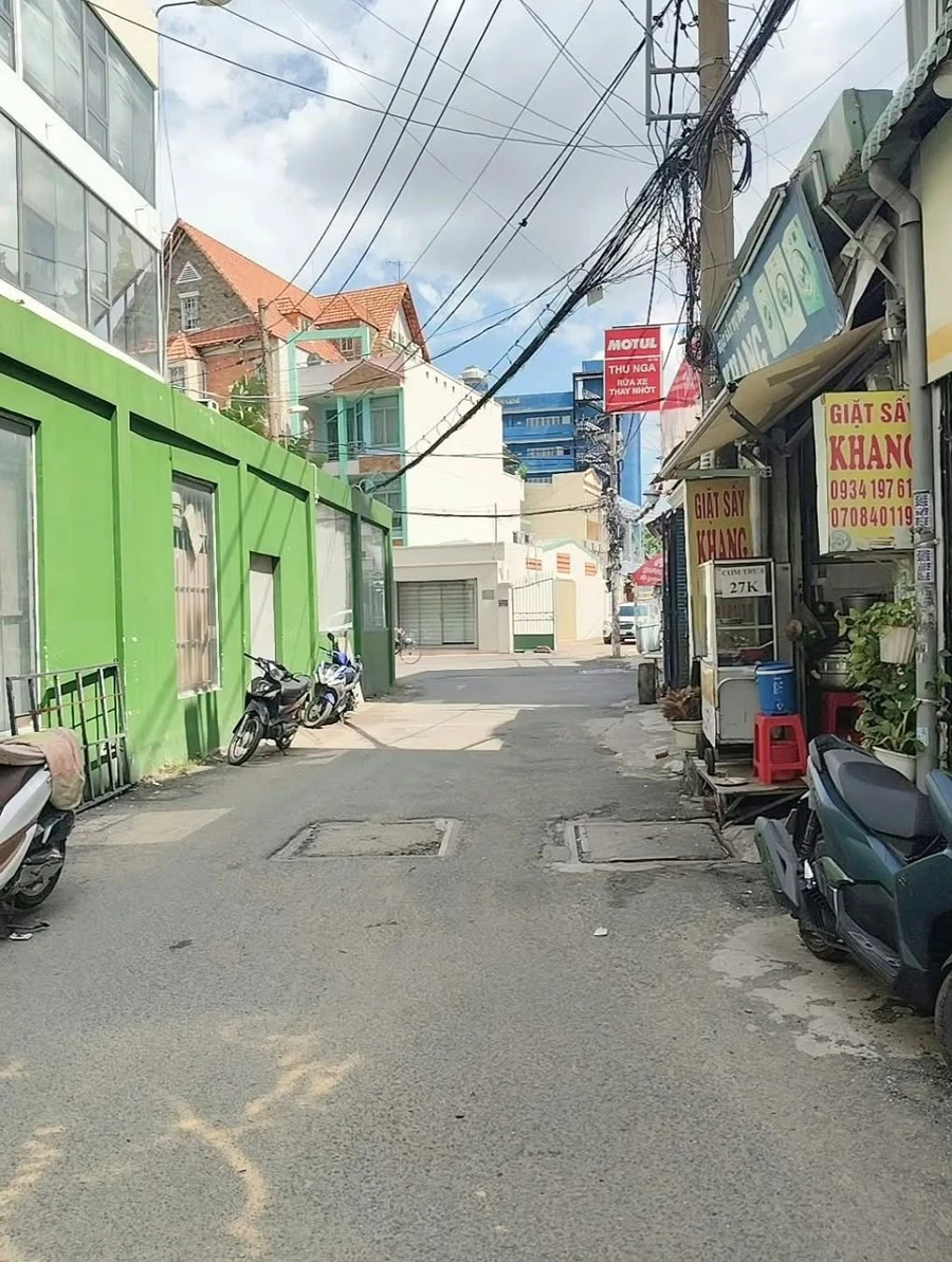 Bán nhà hẻm Nguyễn Văn Đậu, Bình Thạnh 76m² (4,5x17) giá 5,7 tỷ - Ảnh thu nhỏ 3