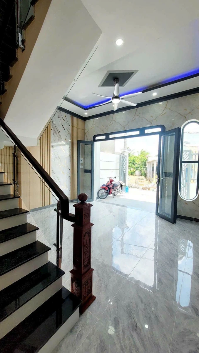 Bán nhà lầu mới Mỹ Lộc, Tây Ninh, 96m² giá 1 tỷ 590 triệu - Ảnh thu nhỏ 3