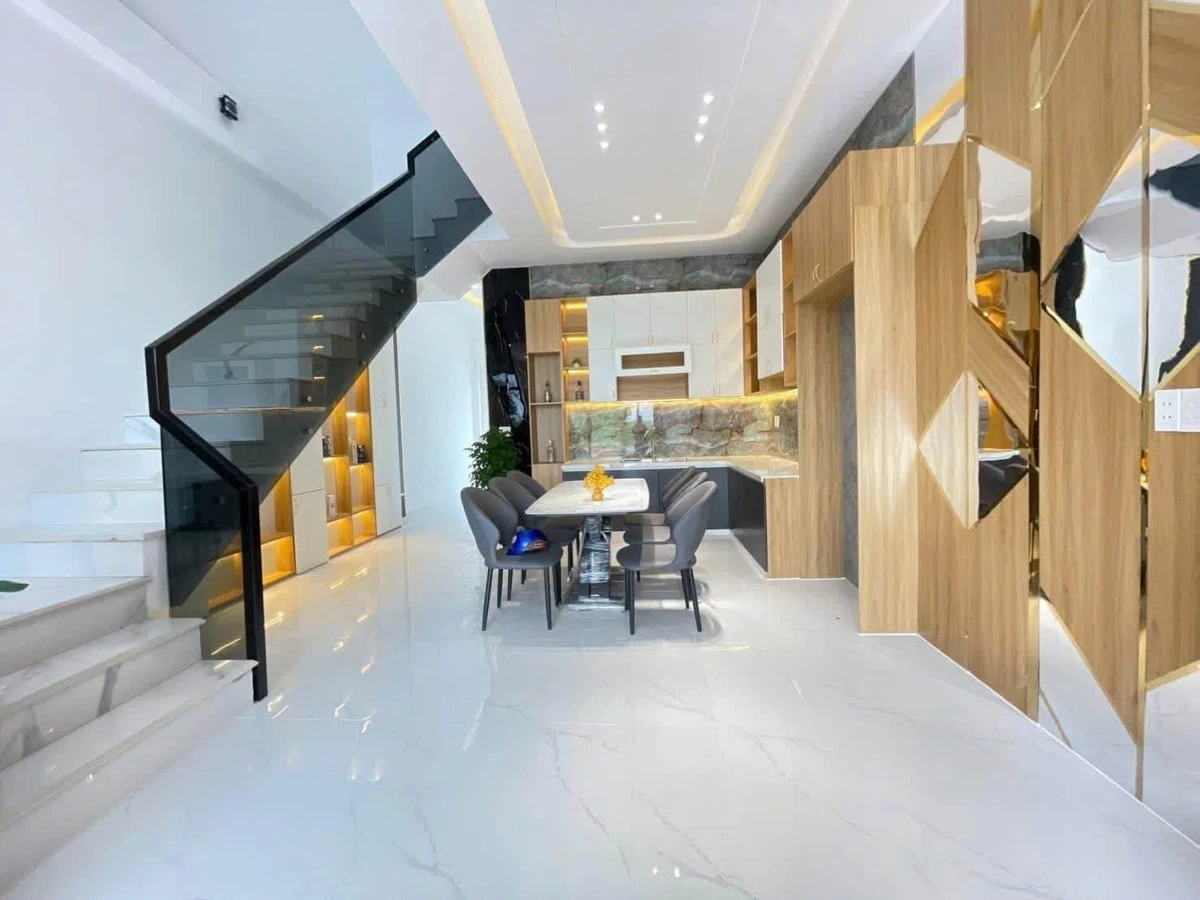 Bán nhà mới 1 trệt 2 lầu 5x15m KĐT The Sol City, Xã Phước Lý, Cần Giuộc, giá 4,6 tỷ - Ảnh thu nhỏ 3