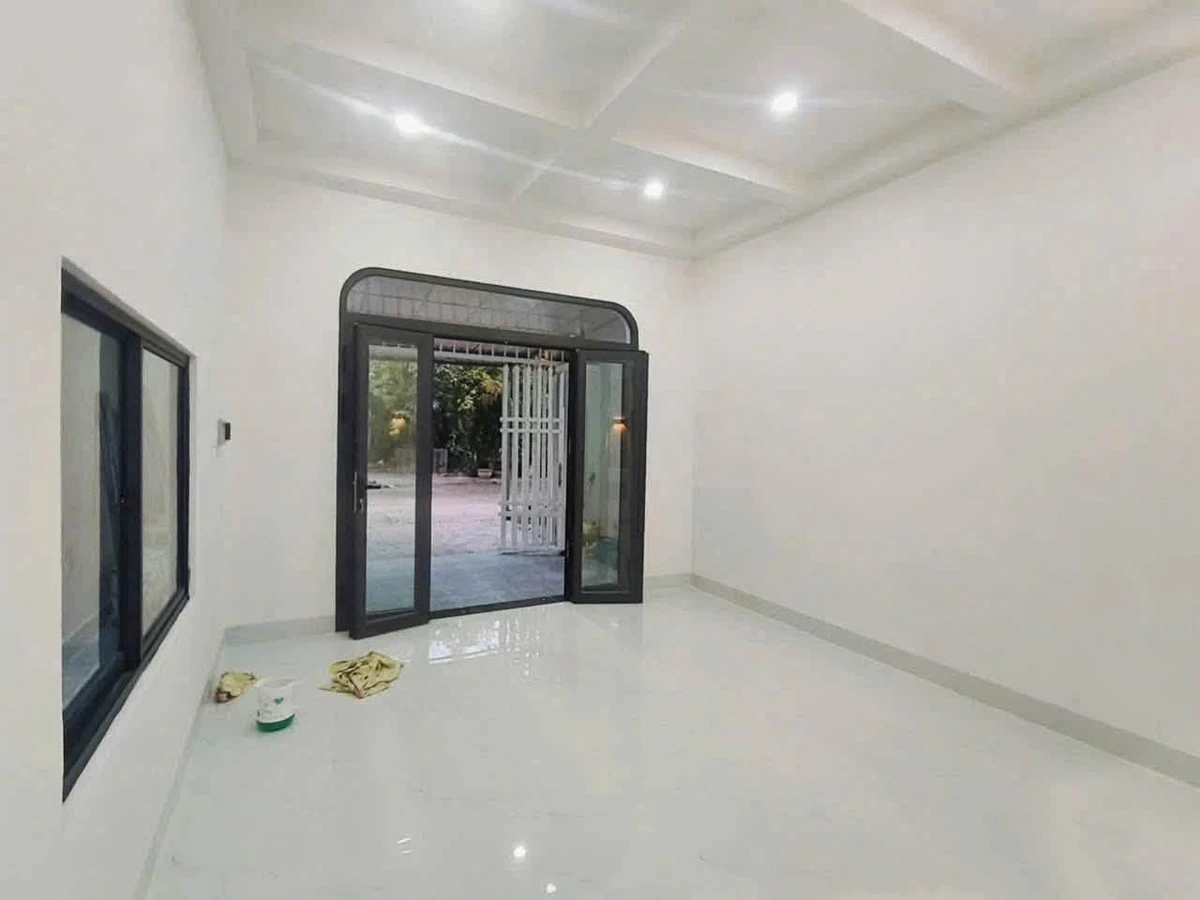 Bán nhà mới 100m2, 2 phòng ngủ, Phường Trường An, 1 tỷ 650 triệu - Ảnh thu nhỏ 4