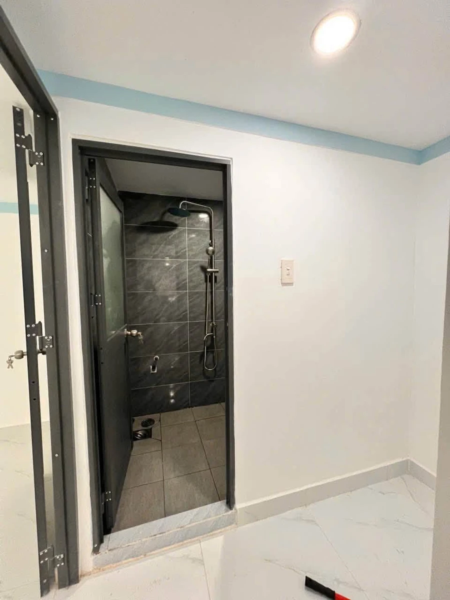 Bán nhà 60m² 2 phòng ngủ, Dĩ An, giá 1 tỷ 750 triệu - Ảnh thu nhỏ 5