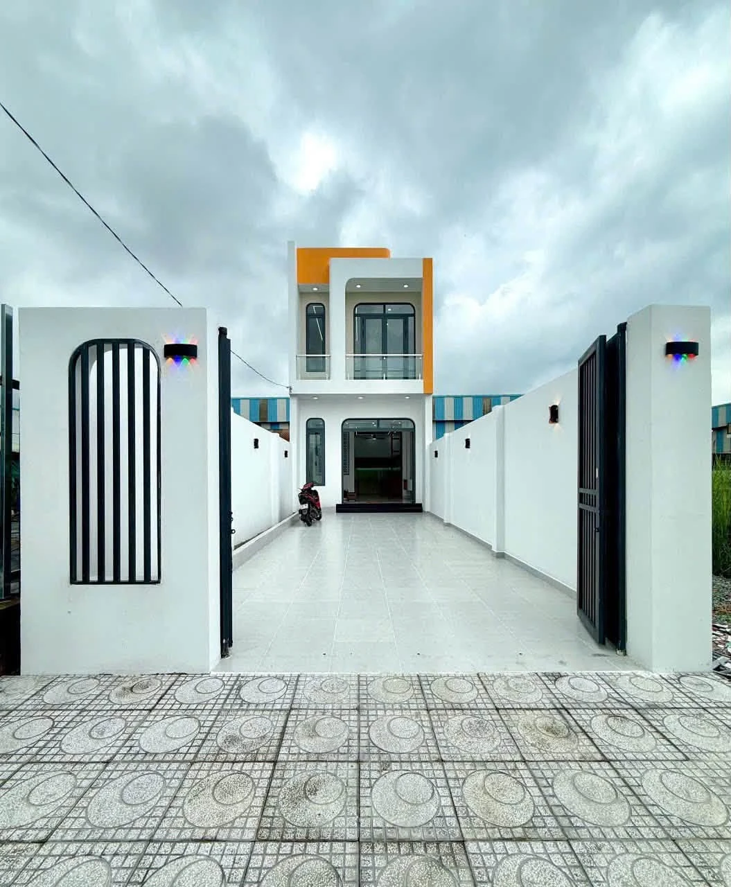 Bán nhà 150m² 4 phòng ngủ Xã Mỹ Lộc Cần Giuộc - Ảnh 1