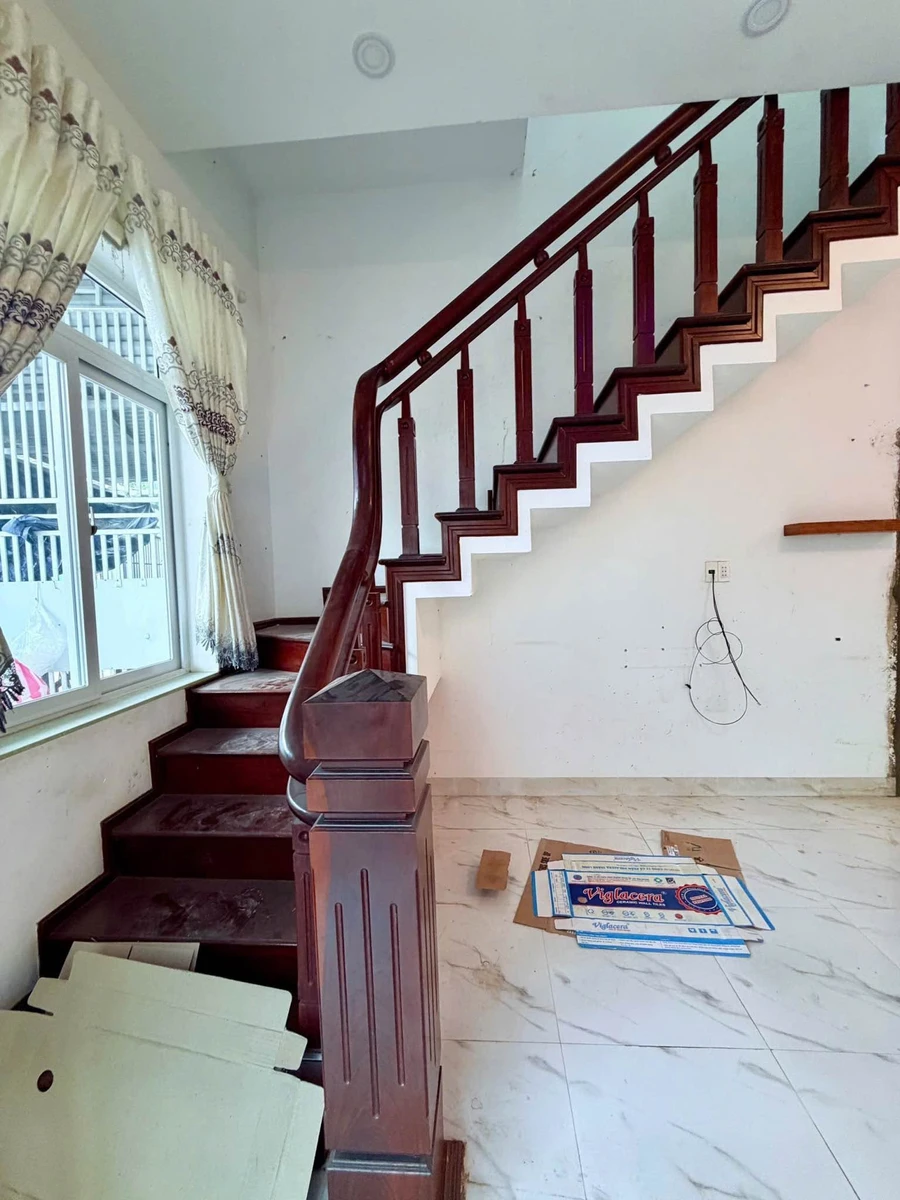 Bán nhà 3 mặt tiền 61m² 2PN Bình Tân 4,2 tỷ - Ảnh thu nhỏ 3