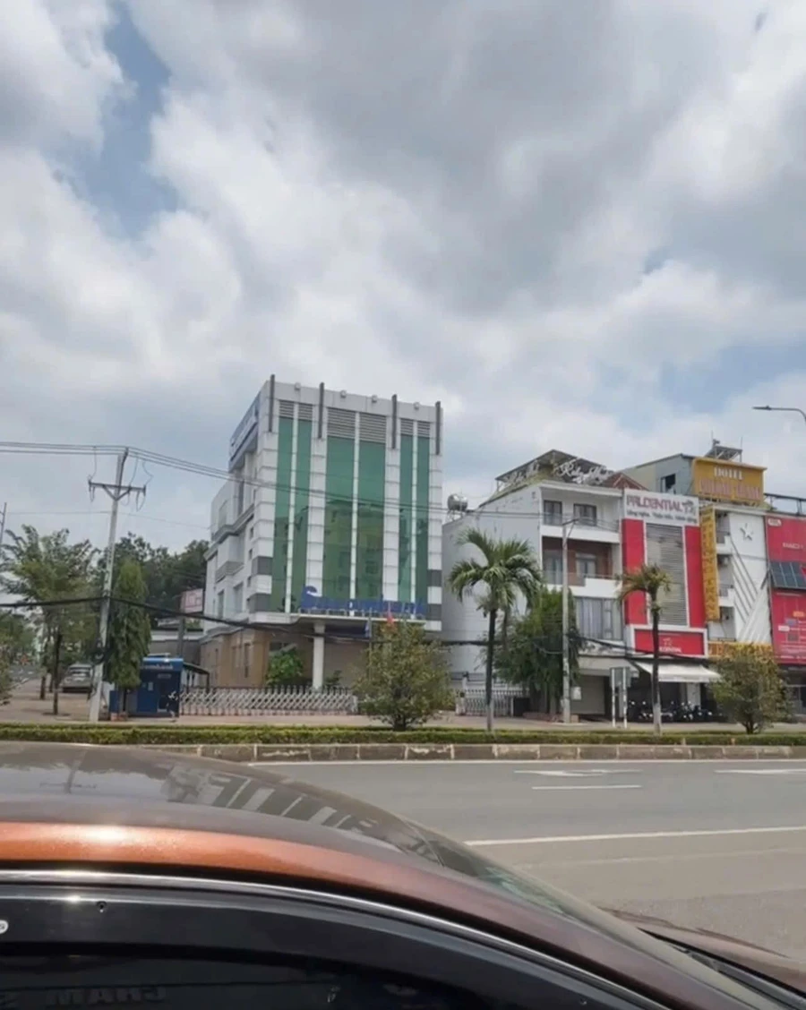Bán nhà mặt tiền Đồng Xoài, 3 PN, 134 m², 13,9 tỷ - Ảnh thu nhỏ 2