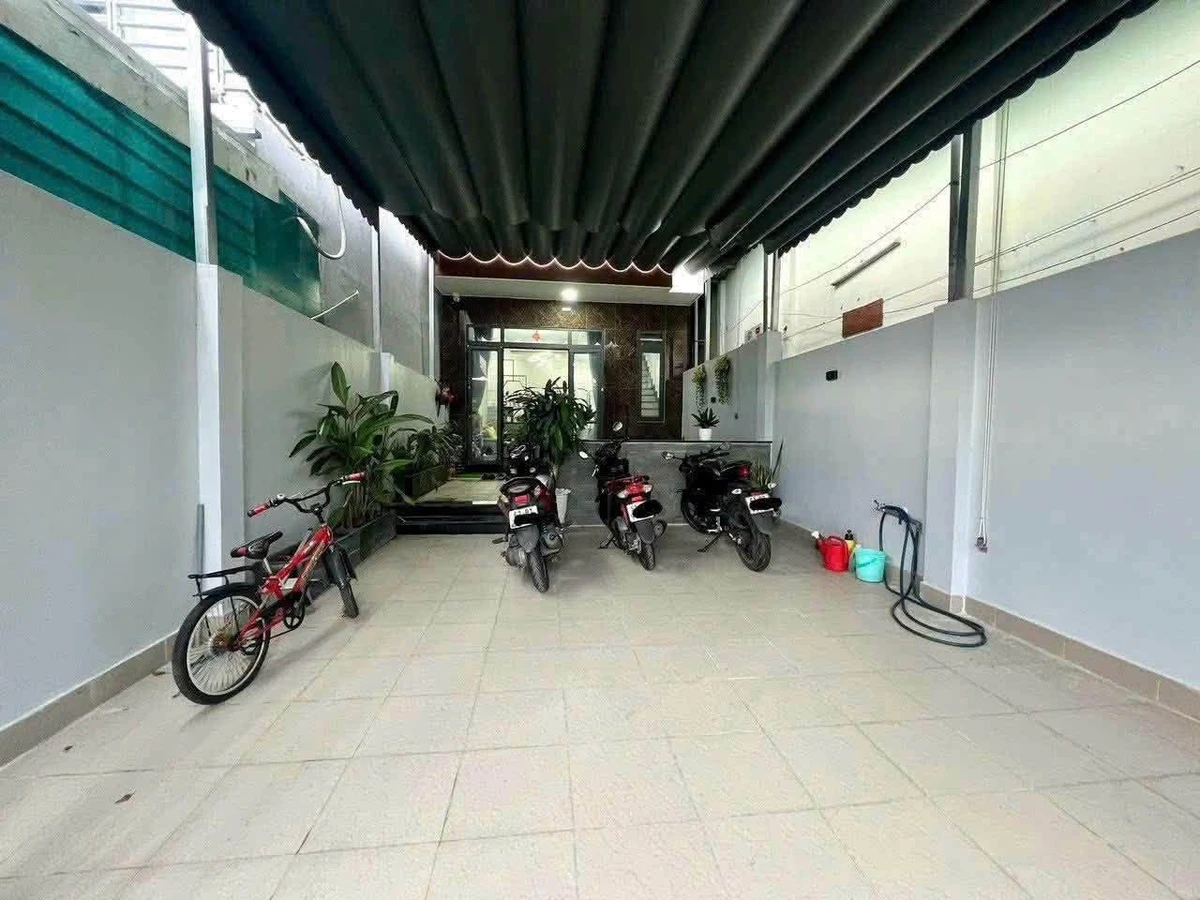 Bán nhà 1 trệt 1 lầu 3PN tại Thủ Dầu Một, 60m2, 3.2 tỷ - Ảnh thu nhỏ 2