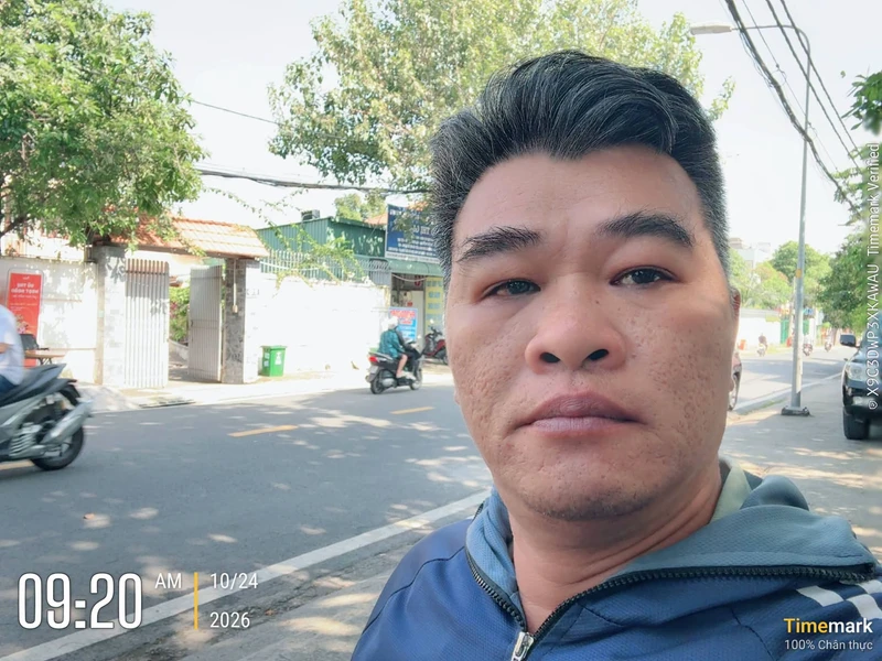 Bán nhà 2 tầng 75m2 lô góc Hiệp Phú, Thủ Đức