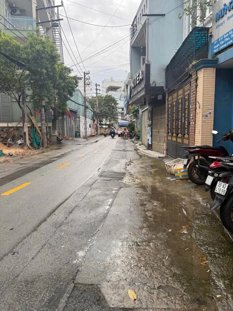 Bán shophouse 5x18 gần Aeon Tân Phú, 8 tỷ - Ảnh 1