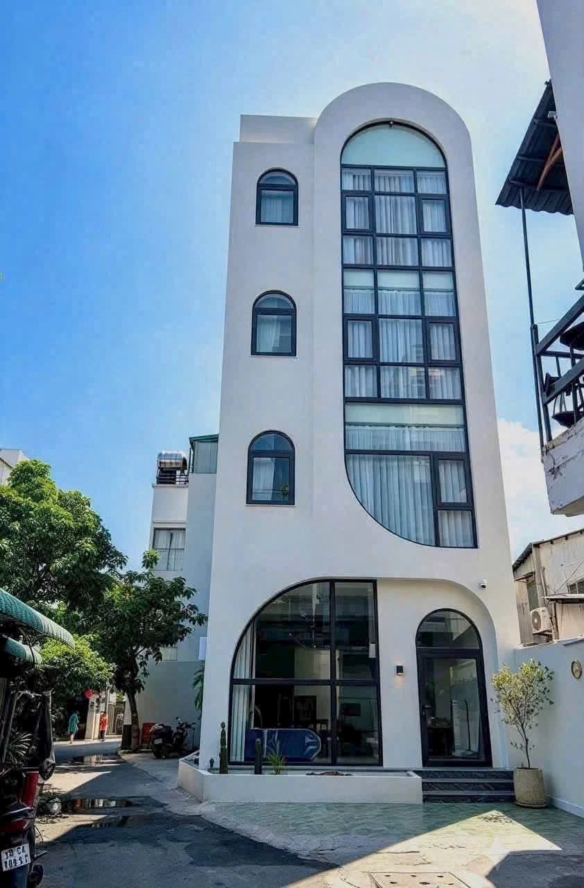 Bán tòa CHDV Thảo Điền 93m² HĐT 85tr/tháng, giá 30 tỷ - Ảnh 1
