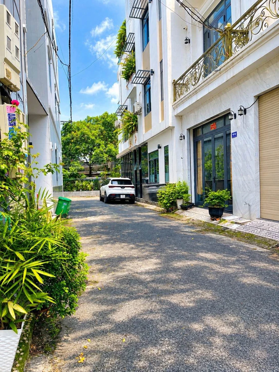 Bán nhà 180m² 4PN 5WC Trấn Biên Hiệp Hòa 4,6 tỷ - Ảnh 1