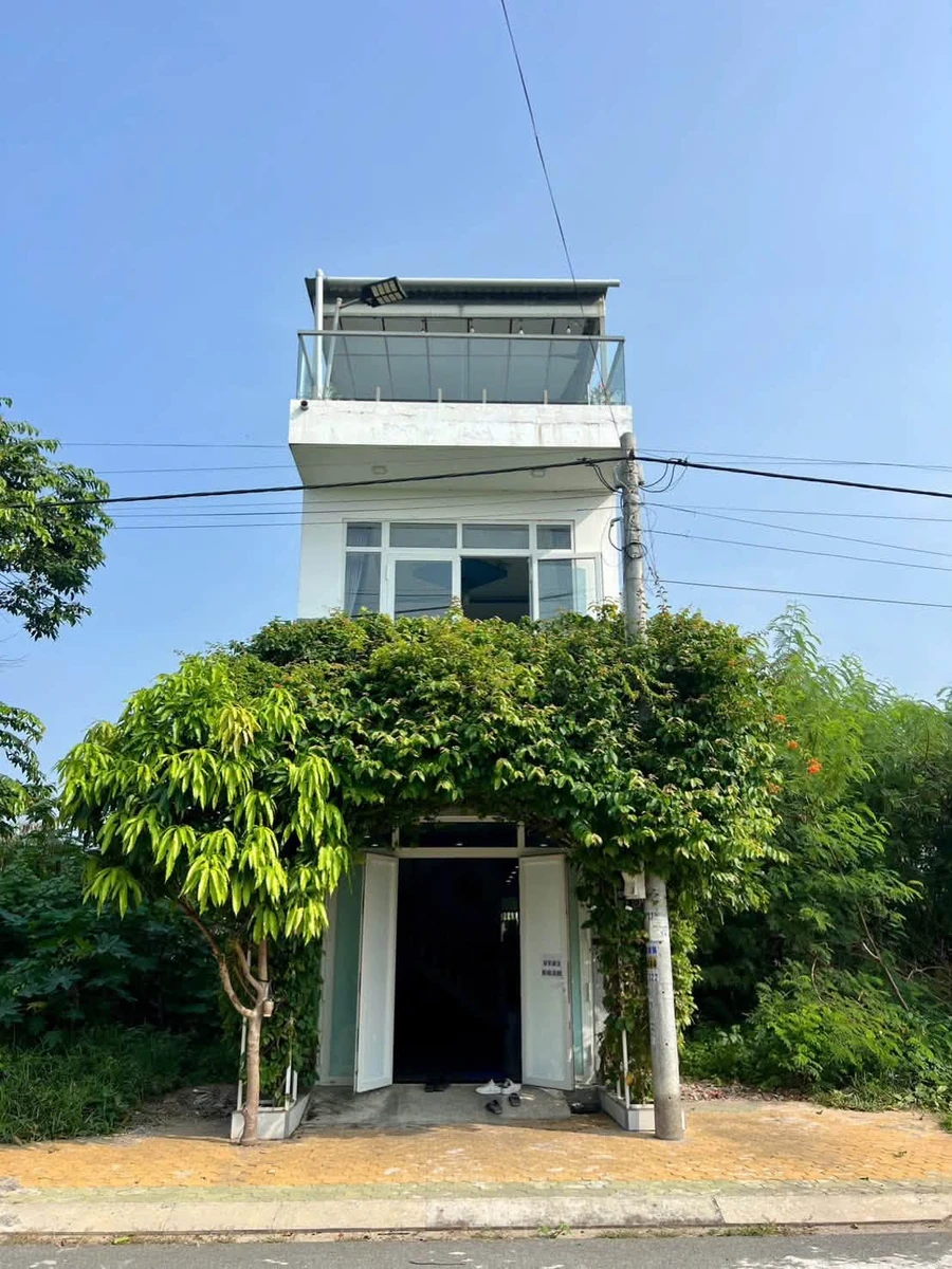Bán nhà 1 trệt 2 lầu view biển Phan Thiết 80m2 - 4 tỷ 8 - Ảnh thu nhỏ 2