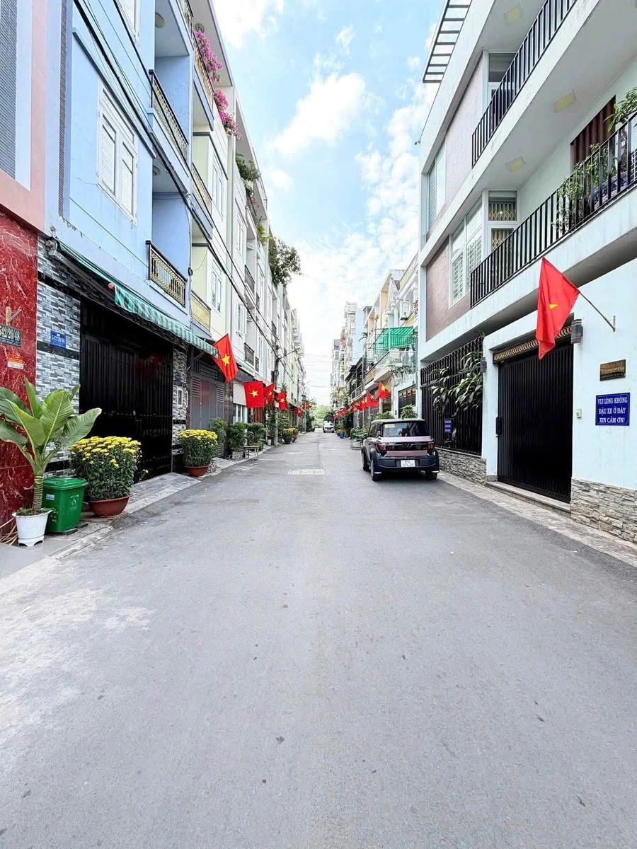 Bán nhà 4 phòng ngủ 52m² mặt tiền kênh Quận 12 - Ảnh thu nhỏ 3