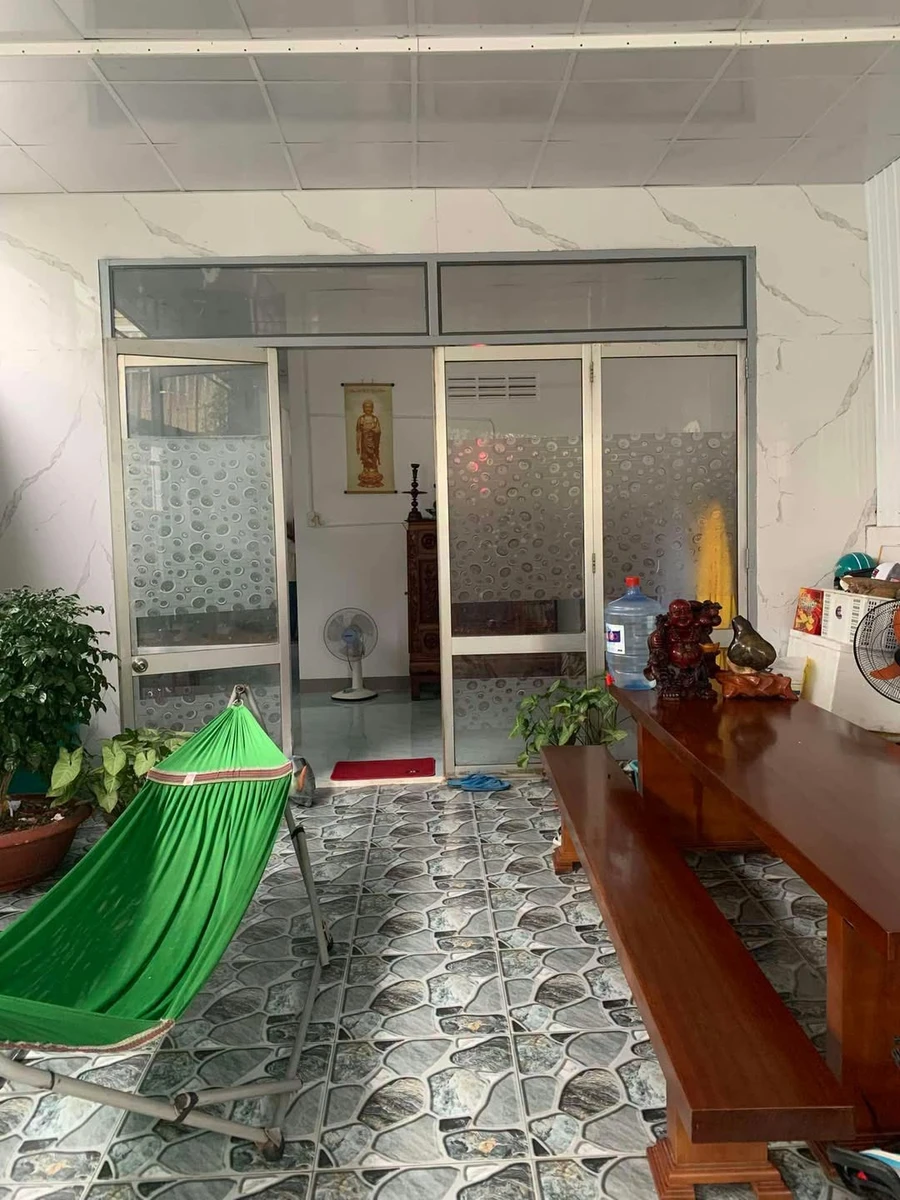 Bán nhà Buôn Ma Thuột 100m² 2PN giá 2.4 tỷ - Ảnh 1