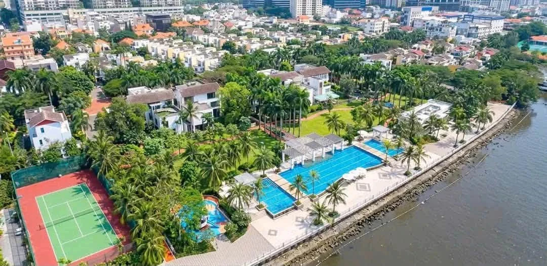 Bán biệt thự góc 2 mặt tiền Villa Riviera An Phú 277,3 m2, 120 tỷ - Ảnh 1