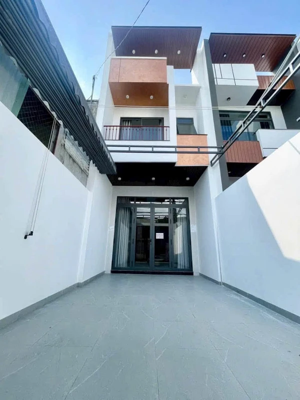 Bán nhà 1 trệt 1 lầu 100m² Biên Hòa 4 tỷ 550