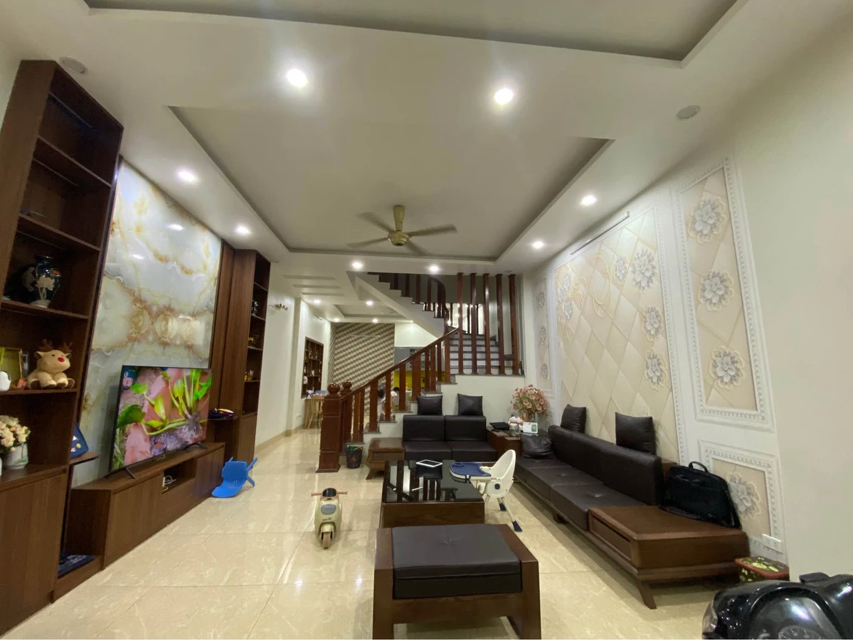 Bán nhà 3 tầng 85m² Quận 12 mặt tiền 5m giá 6.8 tỷ - Ảnh thu nhỏ 2