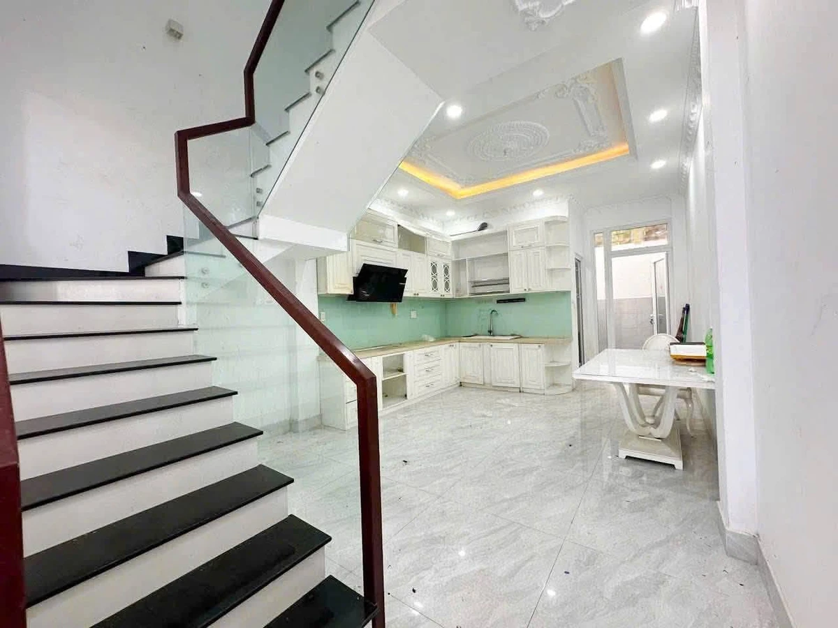 Bán nhà 6 phòng ngủ 68m² Huỳnh Tấn Phát Nhà Bè 6 tỷ 990 triệu - Ảnh thu nhỏ 4