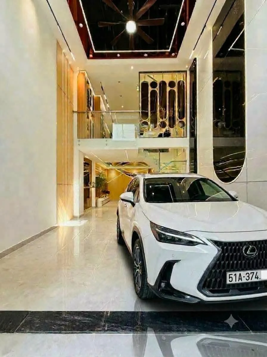 Bán nhà 5 tầng có phòng xông hơi 55m2 Trần Thánh Tông 8.3 tỷ - Ảnh 1