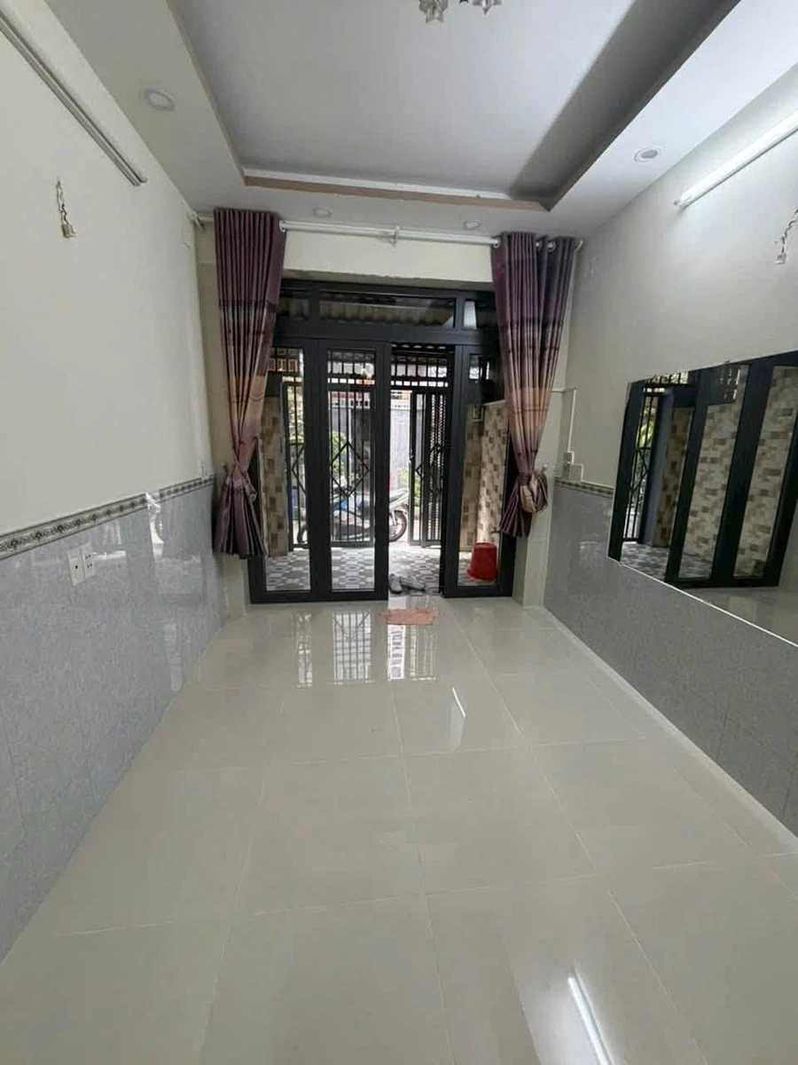 Cho thuê nhà nguyên căn 4 PN 30m² Nhà Bè 8 triệu/tháng - Ảnh thu nhỏ 3